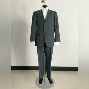 Gucci Suit in Charcoal Grey